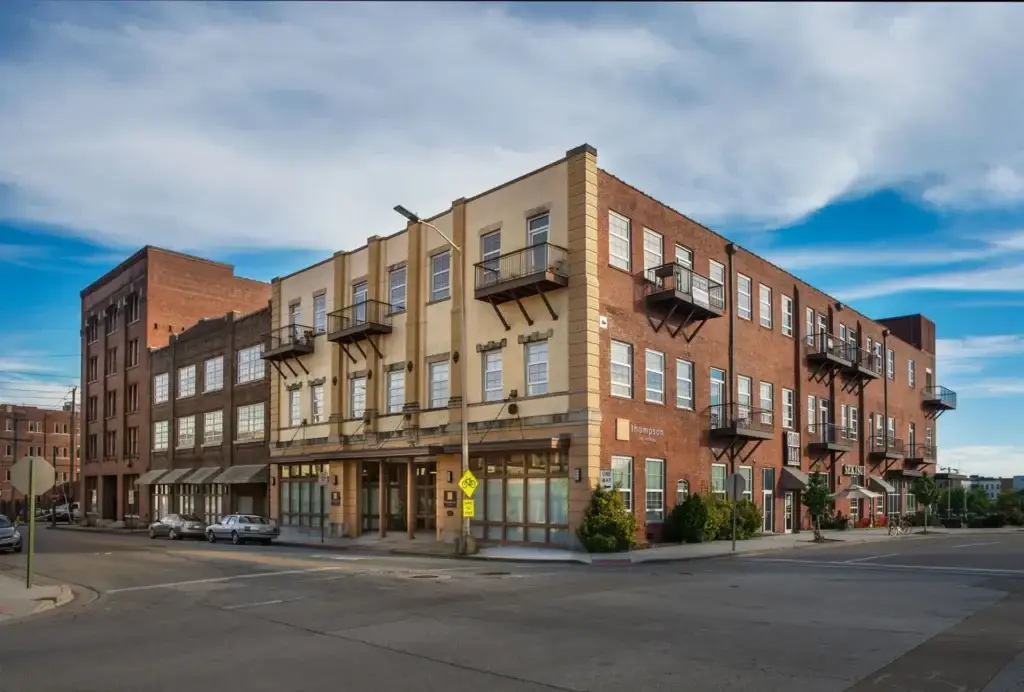 fleetwood exterior with commercial suites